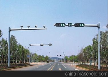 China espessura galvanizada único suporte da placa de aço de polo claro 3mm de rua do tráfego de 6m fornecedor