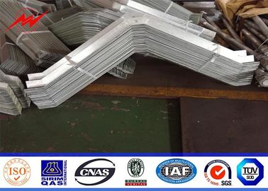 Ângulo igual de aço laminado a alta temperatura das torres dos navios do GV com furos S275JR