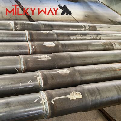 Poste de utilidade de aço octogonal galvanizado a quente de 11m com soldagem AWS D1.1 e galvanização de 86um