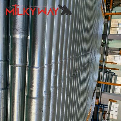 Poste de utilidade em aço octogonal galvanizado a quente de 9m LV com soldagem AWS D1.1 e galvanização de 86um