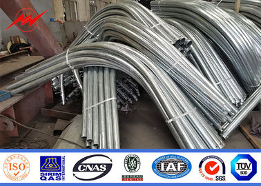 rua polos claros de 9m 10m 12m Q235 HDG com braço transversal