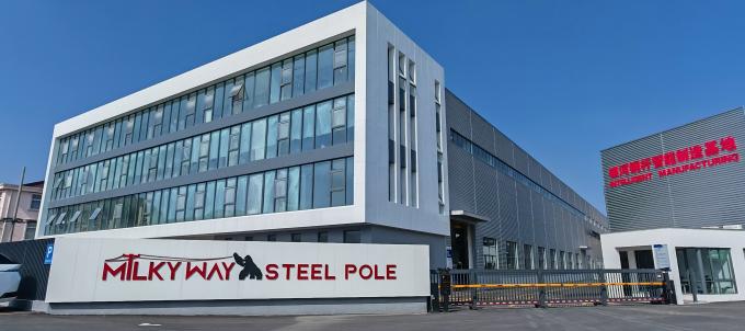 8m 9m Polar de aço galvanizado a quente para iluminação de rua Polares para África 0